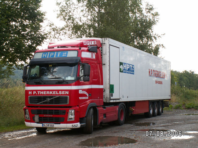 Volvo-FH12-420-HPT-Bach-190906-07.jpg - N. Bach