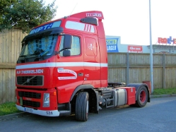 Volvo-FH-440-Therkelsen-Iden-101106-01