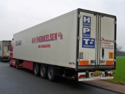 Volvo-FH12-420-Therkelsen-Voss-110207-03