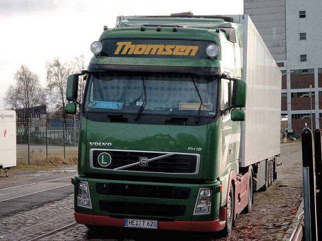 Volvo-FH12-420-Thomsen-Kolmorgen-021204-4.jpg - D. Kolmorgen