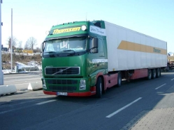 Volvo-FH12-Thomsen-Willann-120305-06