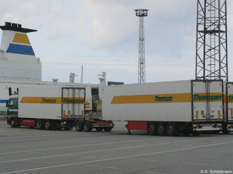 Volvo-FH12-460-Thomsen-Schlottmann-020907-02.jpg - S. Schlottmann