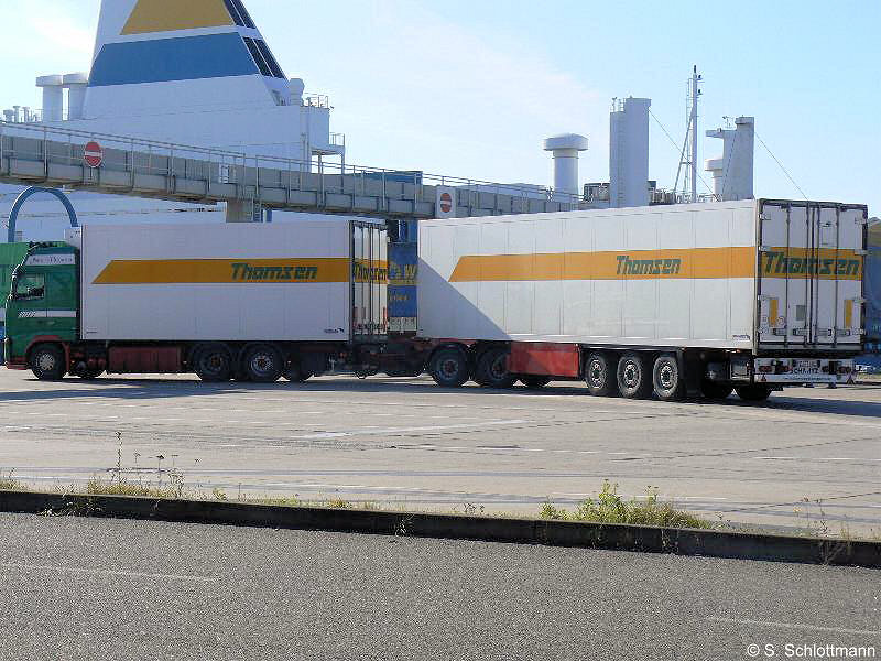 Volvo-FH12-460-Thomsen-Schlottmann-160907-04.jpg - S. Schlottmann
