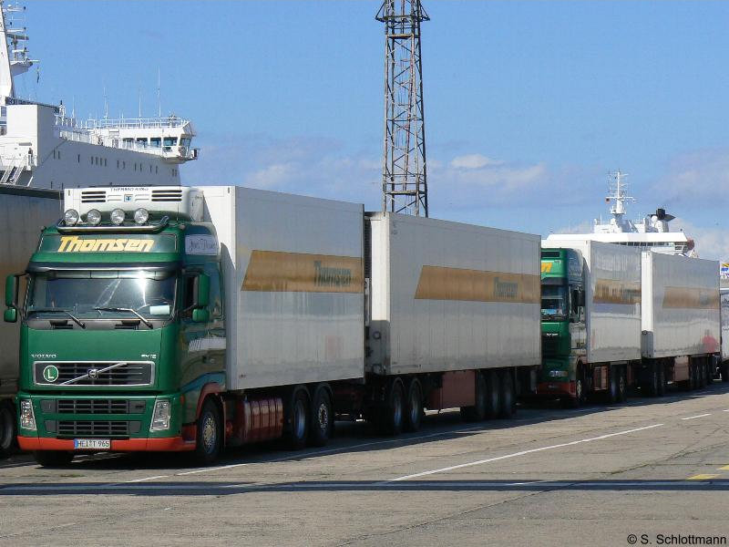 Volvo-FH12-460-Thomsen-Schlottmann-200807-01.jpg - S. Schlottmann