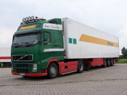 Volvo-FH-Thomsen-Iden-220807-01