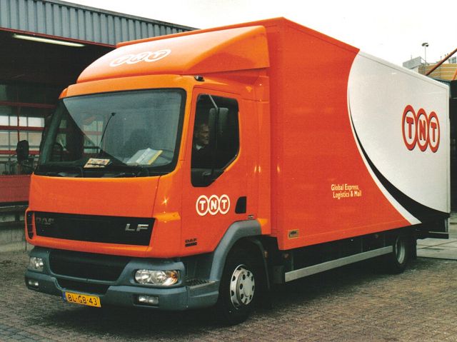 DAF-LF-55-TNT-AWolters-080505-01.jpg - A. Wolters