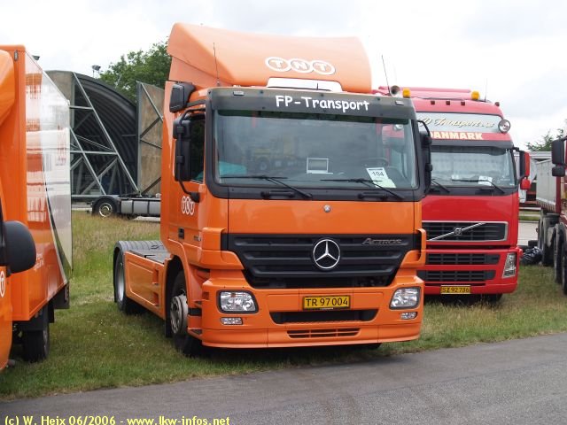 MB-Actros-1836-MP2-TNT-270706-02.jpg