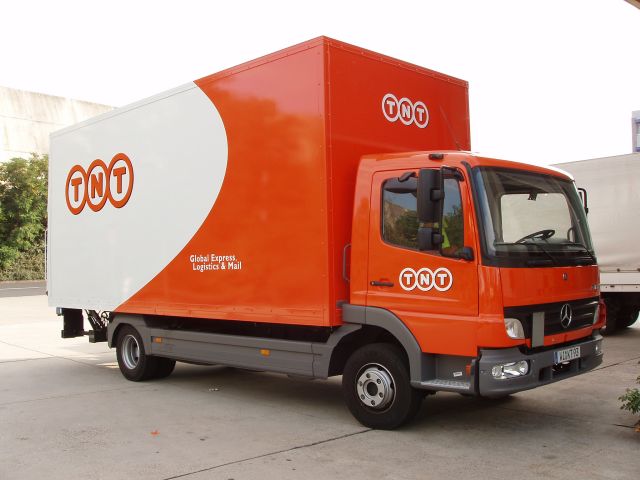 MB-Atego-II-TNT-Holz-100805-01.jpg - Frank Holz