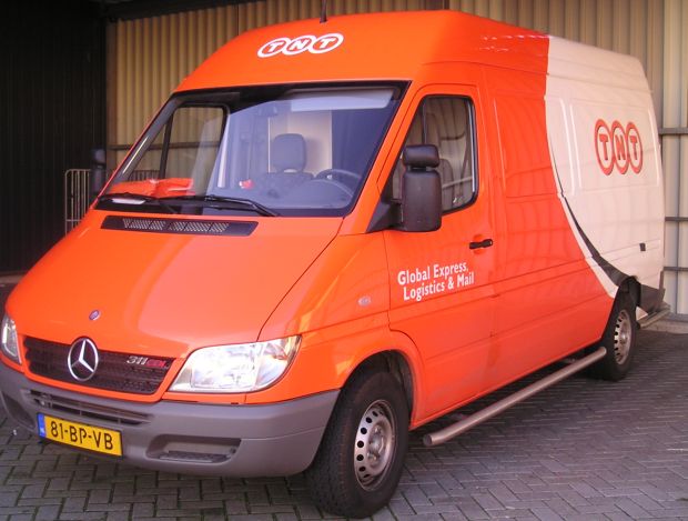 MB-Sprinter-311-CDI-TNT-AWolters-270706-01.jpg - A. Wolters