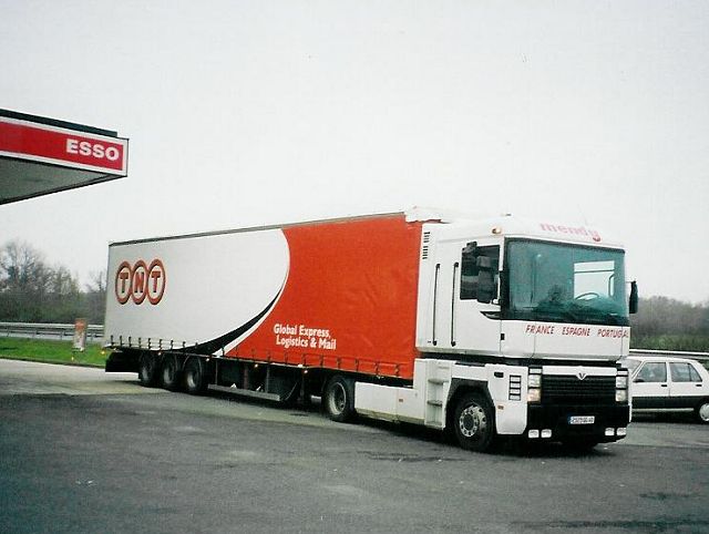 Renault-Magnum-TNT-Mateus-070106-01.jpg - Carlos Mateus