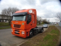 Iveco-Stralis-AS-440S43-TNT-Galbraith-230306-01