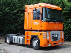 Renault-Magnum-480-TNT-Galbraith-310706-01