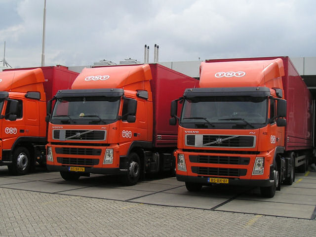 Volvo-FM9-TNT-AWolters-150601-01.jpg - A. Wolters