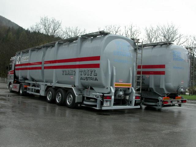 MAN-TGA-XXL-MB-Actros-Russsilo-Toifl-Palischek-200404-1.jpg