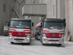 MB-Actros-1844-MP2-+1843-Toifl-Palischek-140604-1