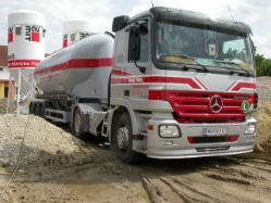 MB-Actros-1844-MP2-Toifl-Palischek-140604-1