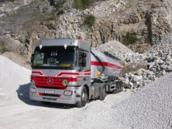 MB-Actros-1844-MP2-Toifl-Palischek-290505-03