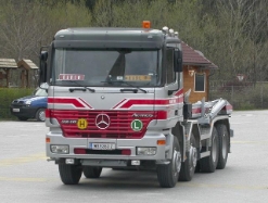 MB-Actros-3240-Toifl-Palischek-170404-1