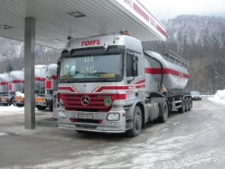 MB-Actros-1844-MP2-Toifl-Palischek-140106-01