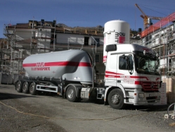 MB-Actros-MP2-1844-Toifl-Palischek-041106-04