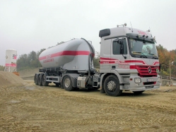 MB-Actros-MP2-1844-Toifl-Palischek-041106-07