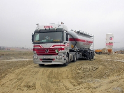 MB-Actros-MP2-1844-Toifl-Palischek-041106-08