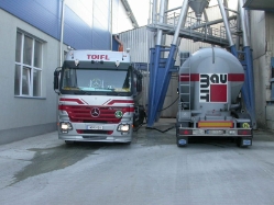 MB-Actros-MP2-1844-Toifl-Palischek-260507-02