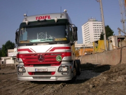 MB-Actros-MP2-1844-Toifl-Palischek-260507-06