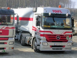 MB-Actros-MP2-1844-Toifl-Palischek-270207-01