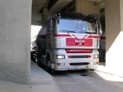 MAN-TGA-XL-Toifl-Palischek-130907-01