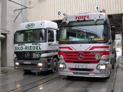 MB-Actros-MP2-1844-Toifl-Palischek-010108-06