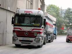 MB-Actros-MP2-1844-Toifl-Palischek-091007-01