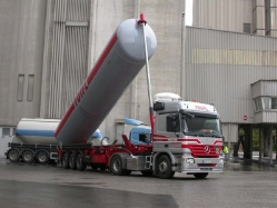 MB-Actros-MP2-1846-Toifl-Palischek-301007-01