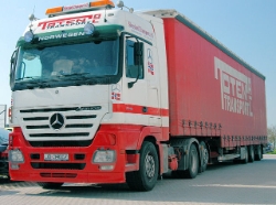 MB-Actros-MP2-2546-Toten-Schiffner-180806-01