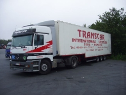MB-Actros-1840-Transcar-Holz-120904-2
