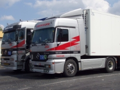 MB-Actros-1846-Transcar-Holz-010604-1-RO