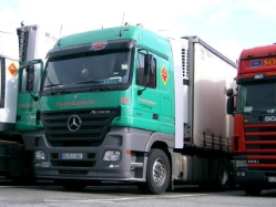 MB-Actros-1848-MP2-PLSZ-Transdonat-Szy-140304-1-ESP