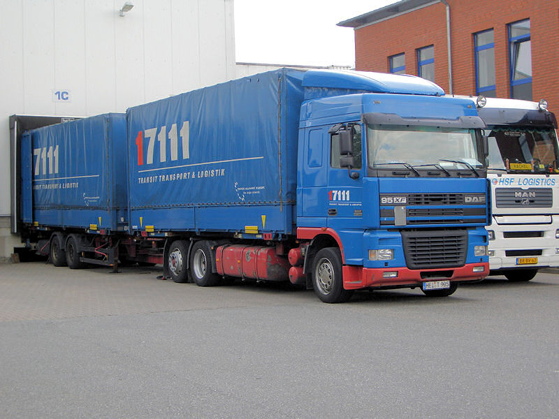 DAF-95-XF-Transit-Transport-17111-Behn-110704-01.jpg - W. Behn