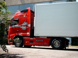 Volvo-FH12-460-TTK-Scholz-020506-03
