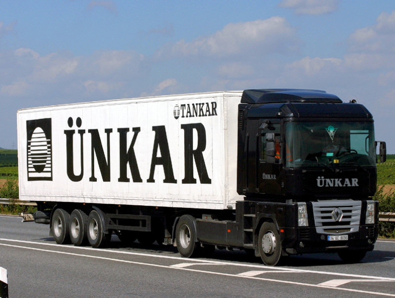 Renault-Magnum-Uenkar-Ackermans-011107-02.jpg - Noud Ackermans