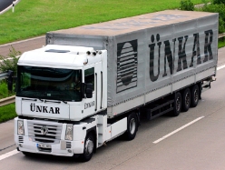 Renault-Magnum-Uenkar-Ackermans-011107-04