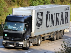Renault-Premium-Uenkar-Ackermans-170407-04-TR