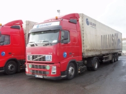 Volvo-FH12-420-Ulusoy-Holz-100206-01