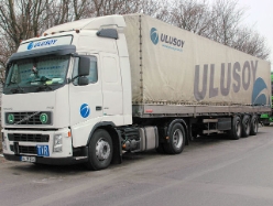 Volvo-FH12-460-Ulusoy-Schiffner-180806-01