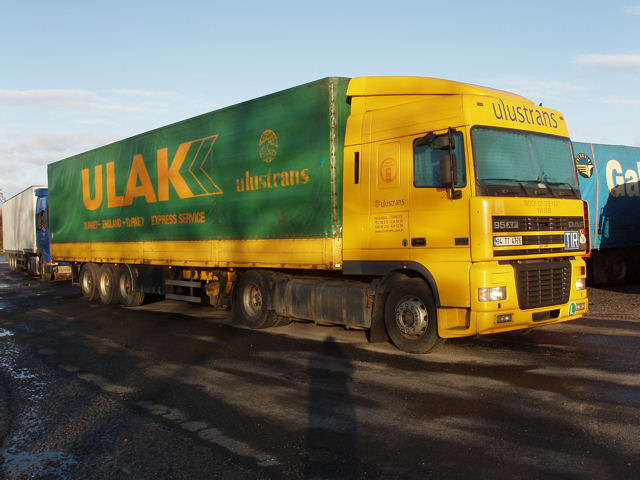 DAF-95-XF-430-Ulustrans-Holz-030407-01.jpg - Frank Holz