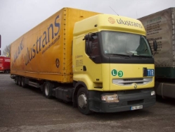Renault-Premium-420-Uustrans-Holz-170205-01-TR