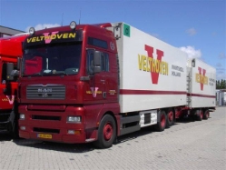 MAN-TGA-XXL-Velthoven-deVisser-290305-13