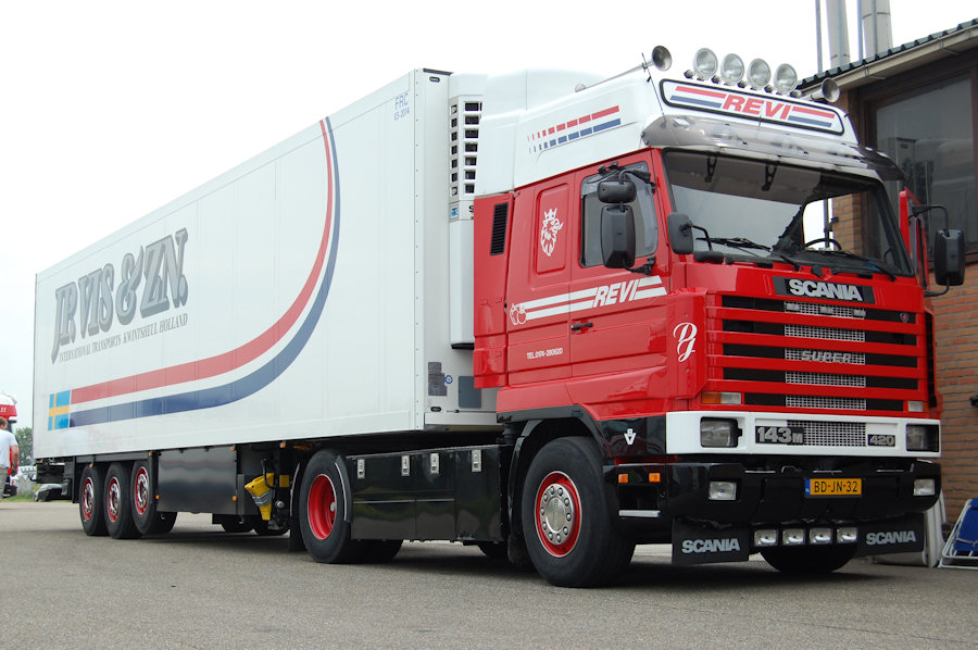 Scania-143-M-420-Revi-Vis-vMelzen-060708-01.jpg - Henk van Melzen