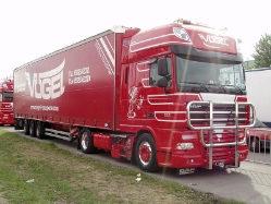 DAF-XF-105460-Voegel-Holz-220807-10