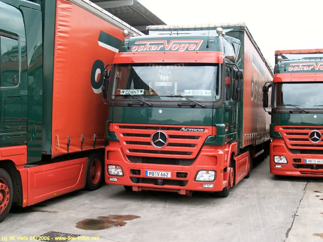 041-MB-Actros-1846-MP2-Vogel-040606.jpg